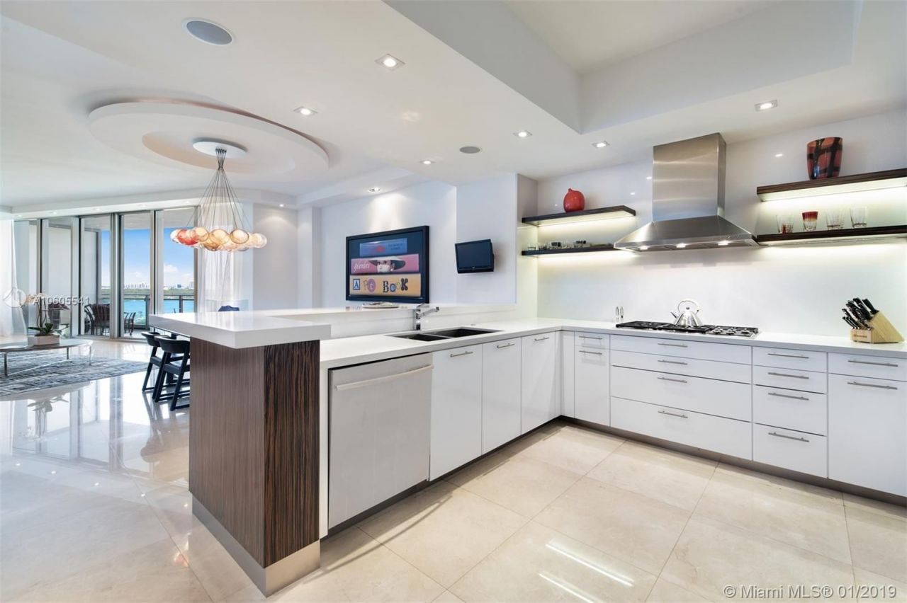 Квартира в Майами, США, 290 м² - фото 13