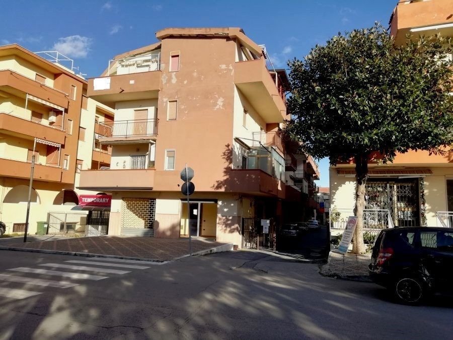 Апартаменты в Скалее, Италия, 30 м2 - фото 1