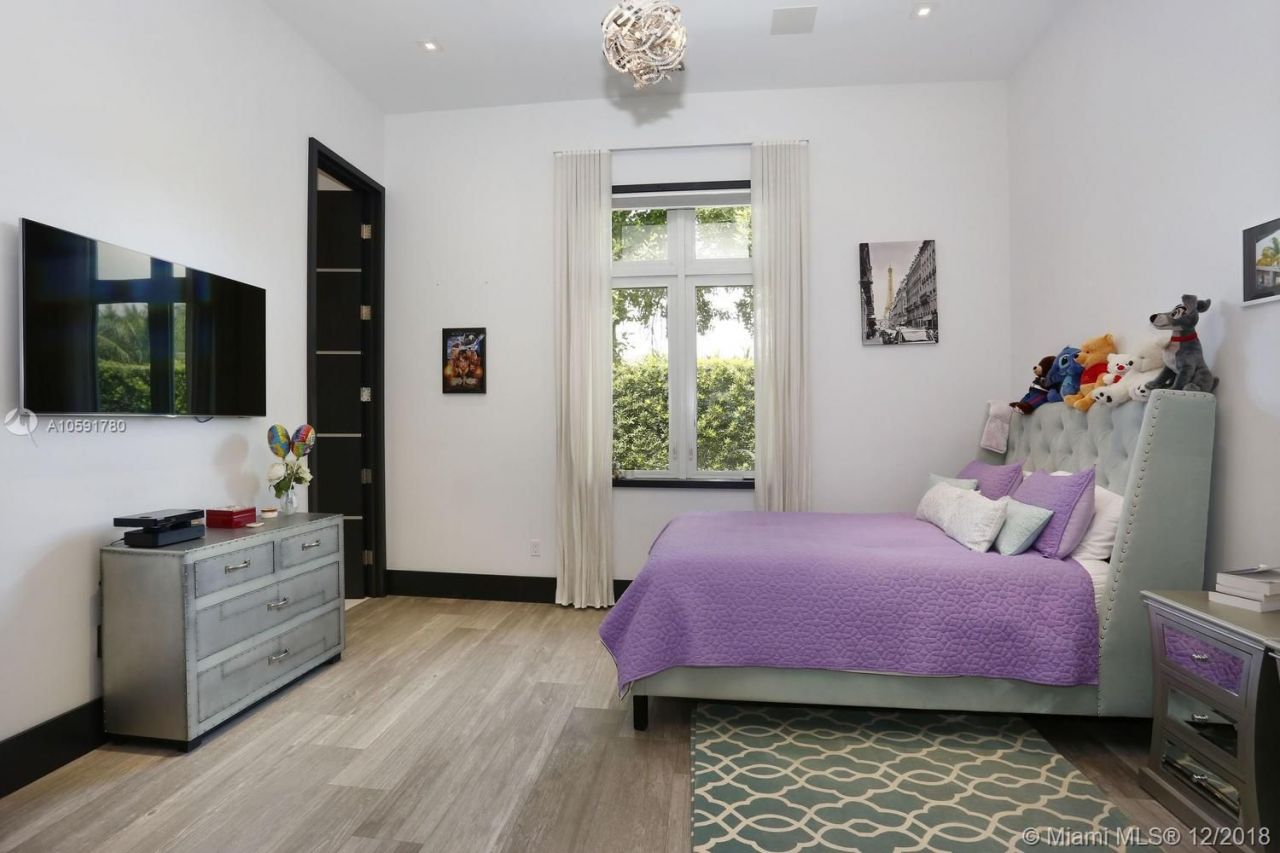 Вилла в Майами, США, 700 м² - фото 9