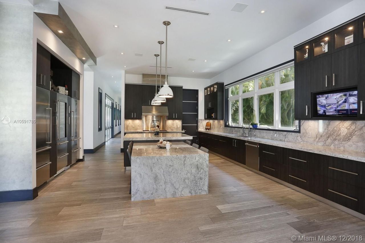 Вилла в Майами, США, 700 м² - фото 17