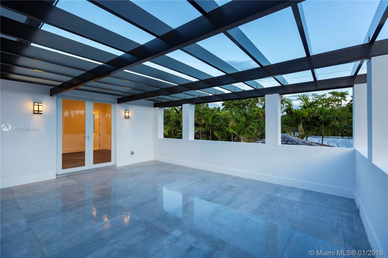 Дом в Майами, США, 330 м² - фото 3