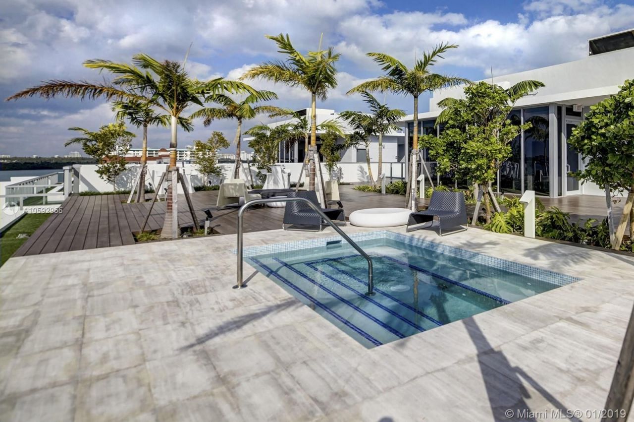 Квартира в Майами, США, 350 м² - фото 11