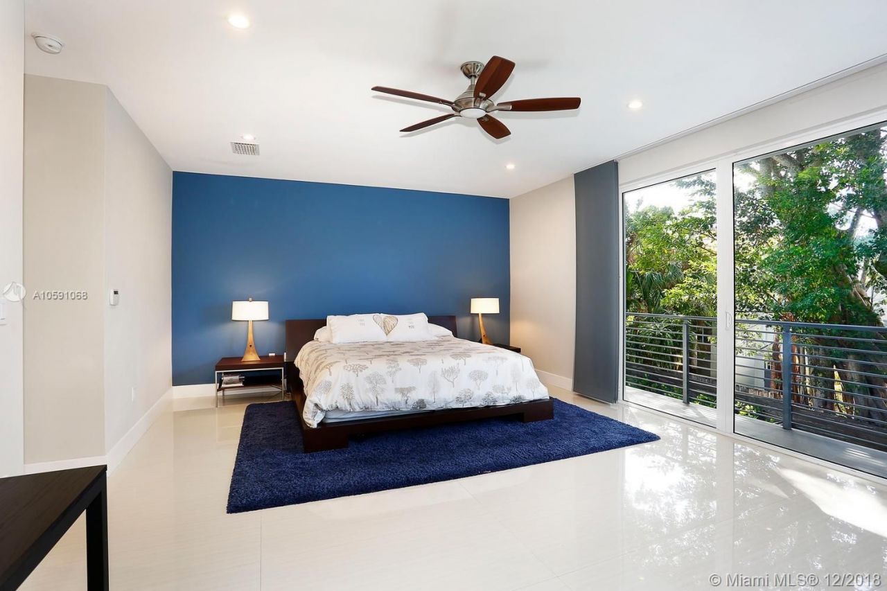 Таунхаус в Майами, США, 250 м² - фото 13