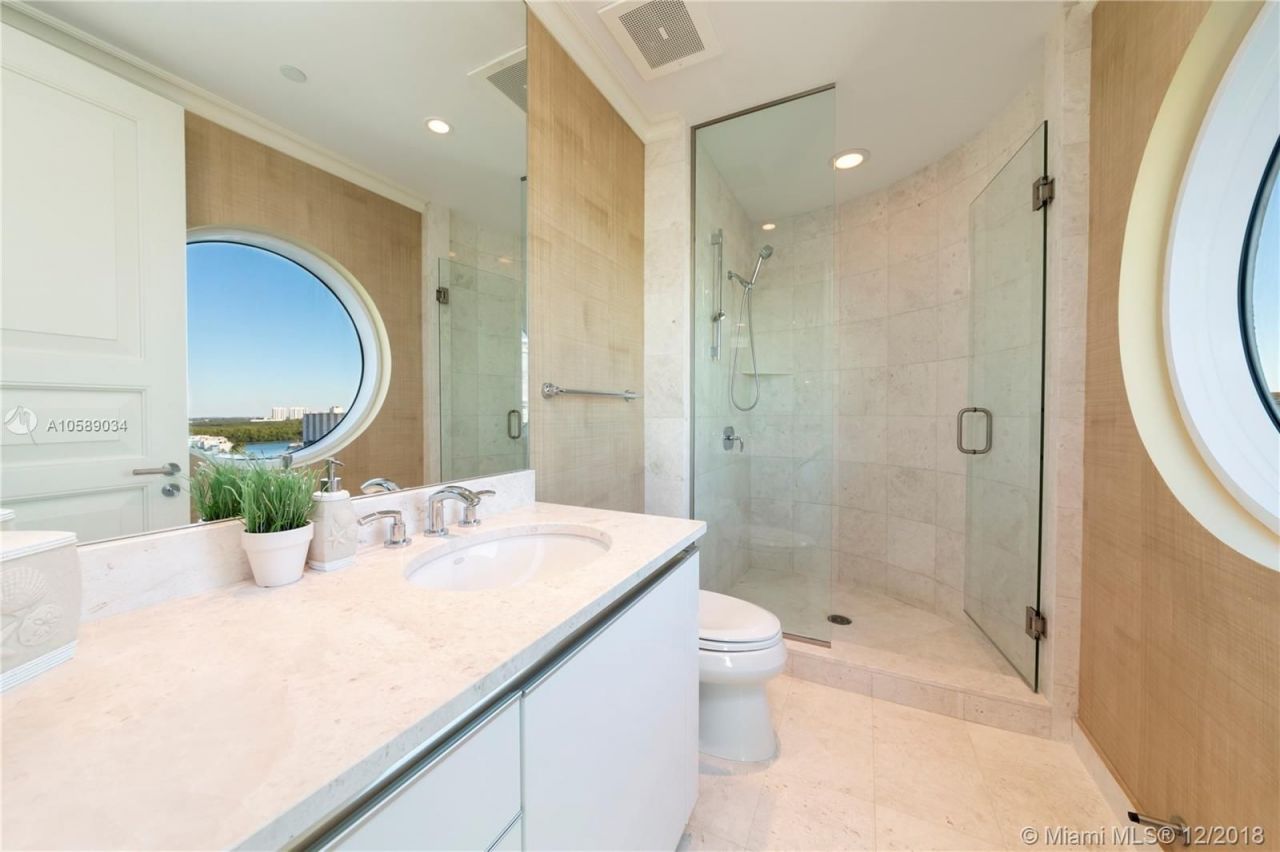 Квартира в Майами, США, 360 м² - фото 8