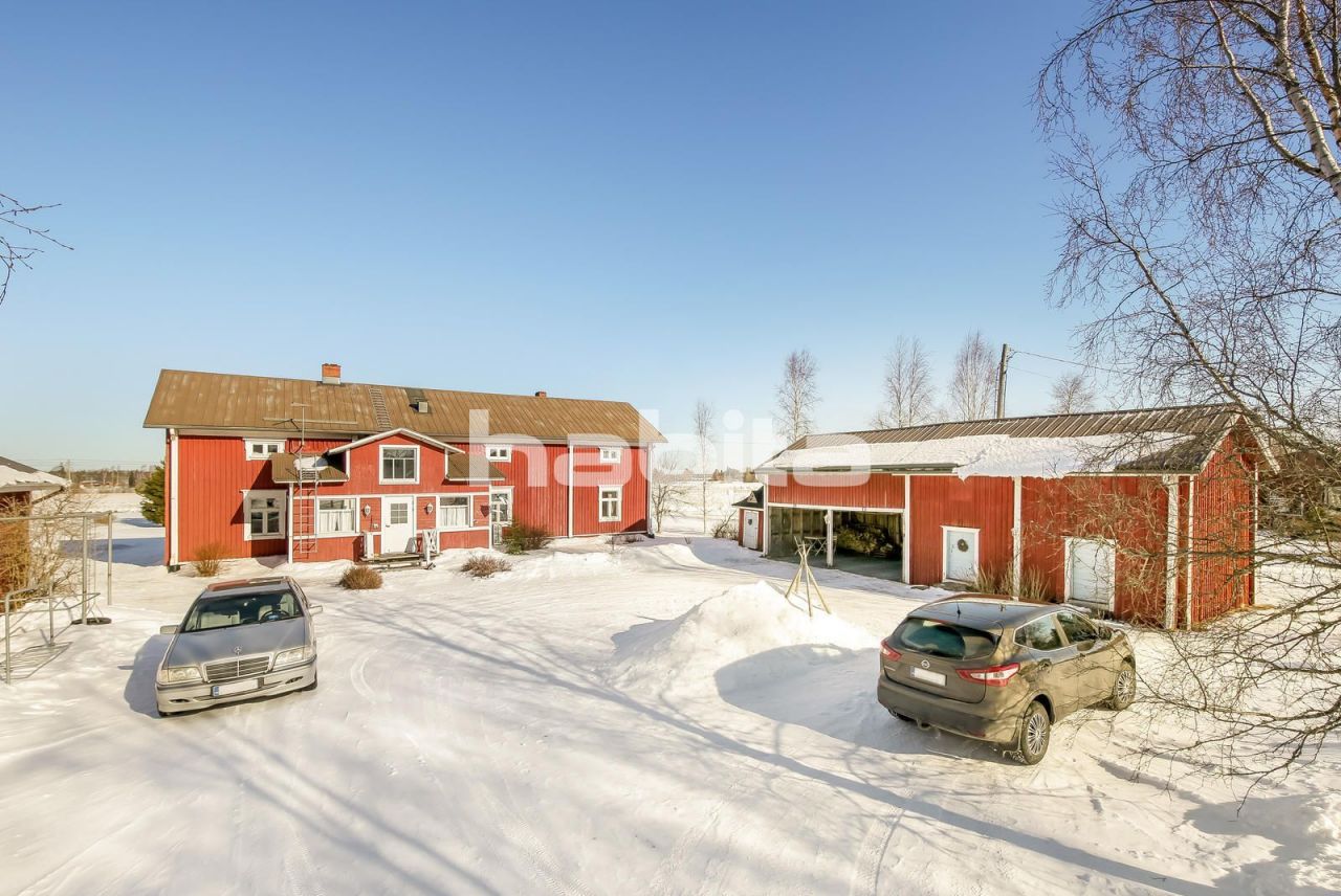 Дом в Теува, Финляндия, 219.5 м2 - фото 1