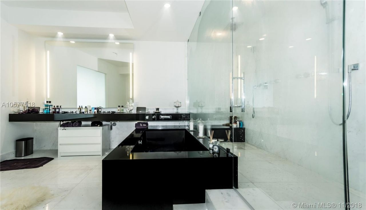 Квартира в Майами, США, 350 м² - фото 11