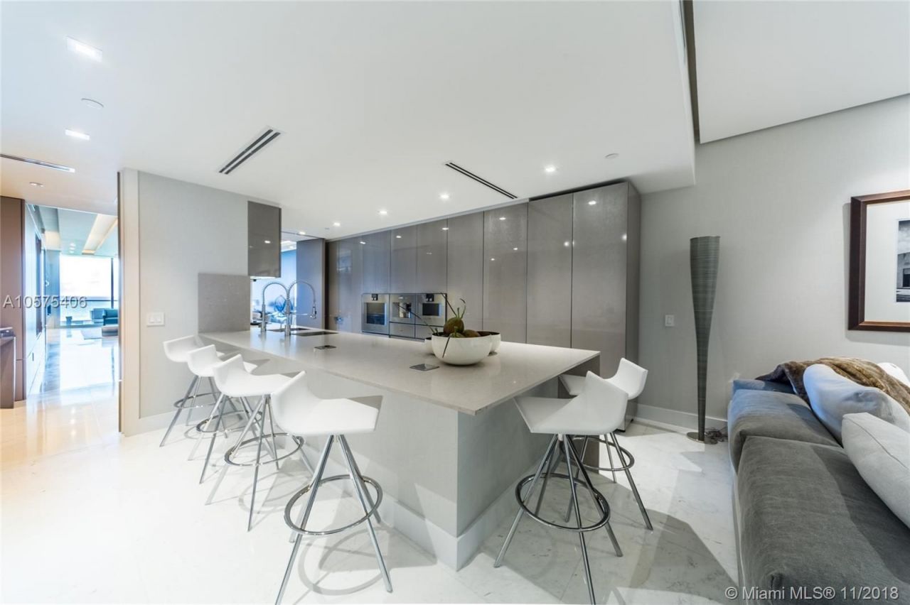 Квартира в Майами, США, 310 м² - фото 11