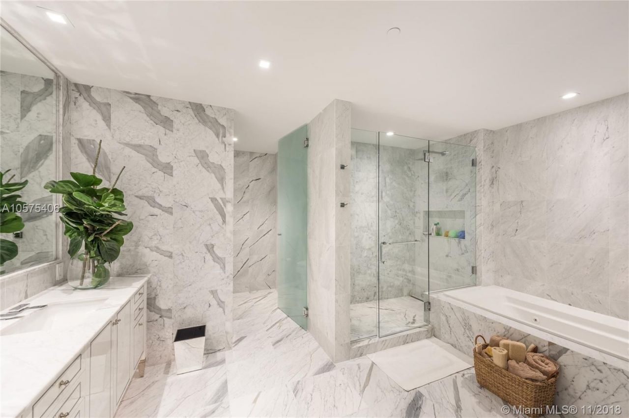 Квартира в Майами, США, 310 м² - фото 13