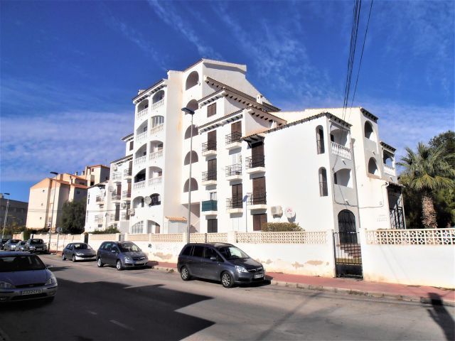 Апартаменты в Торревьехе, Испания, 42 м2 - фото 1