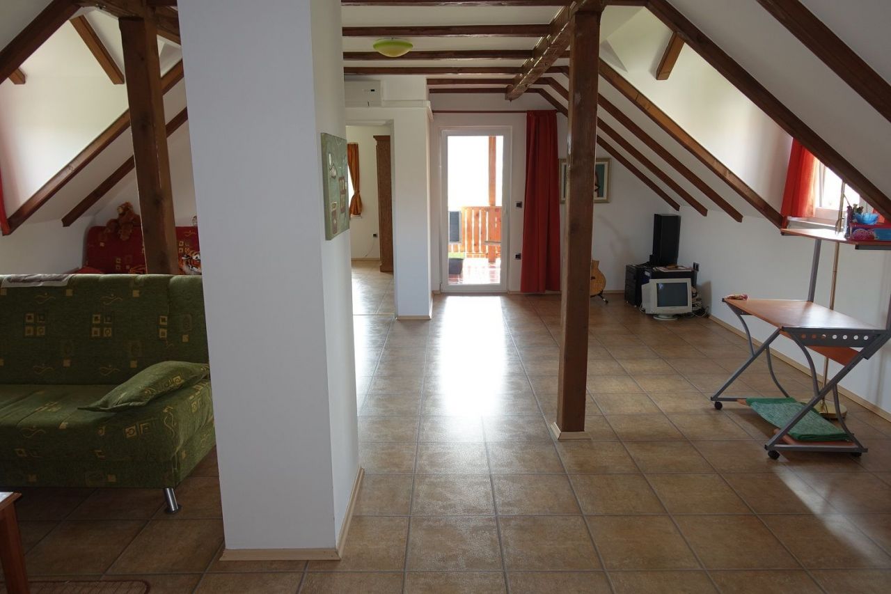 Дом в Крапинске топлице, Хорватия, 250 м² - фото 15