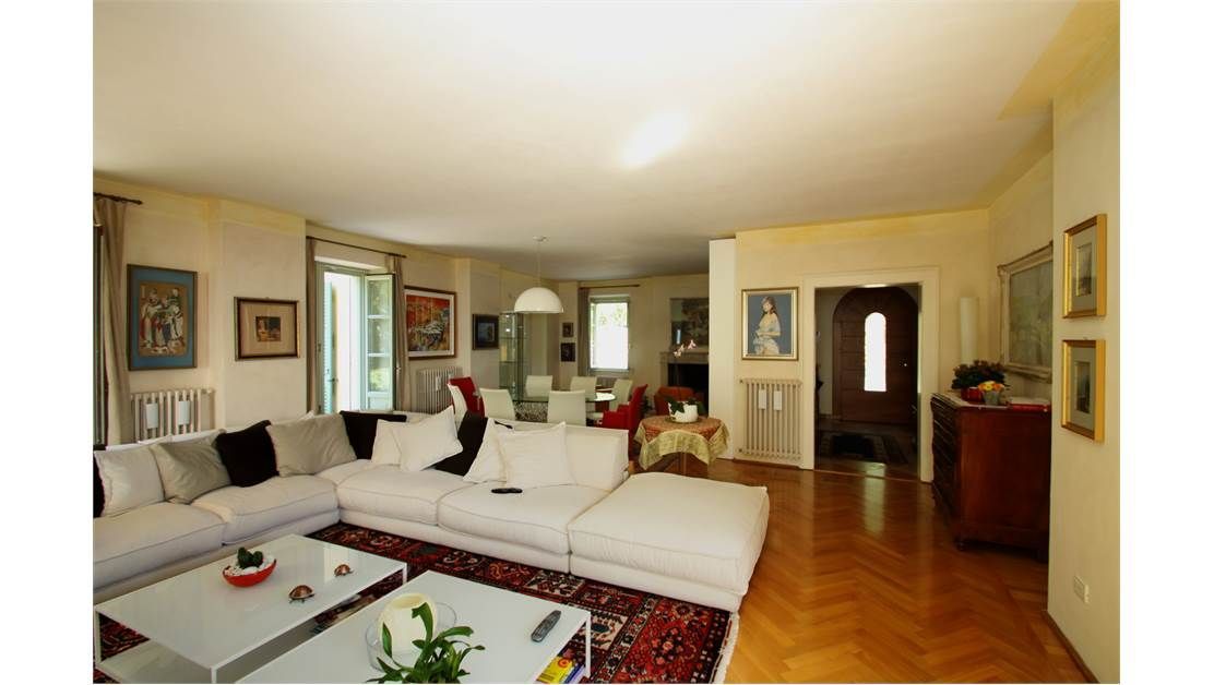 Поместье у озера Гарда, Италия, 1 000 м² - фото 16