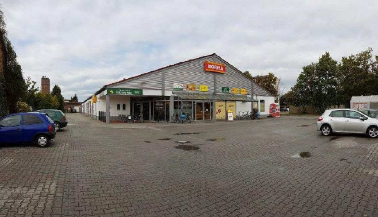 Магазин в Бранденбурге-на-Хафеле, Германия, 1 552.5 м2 - фото 1