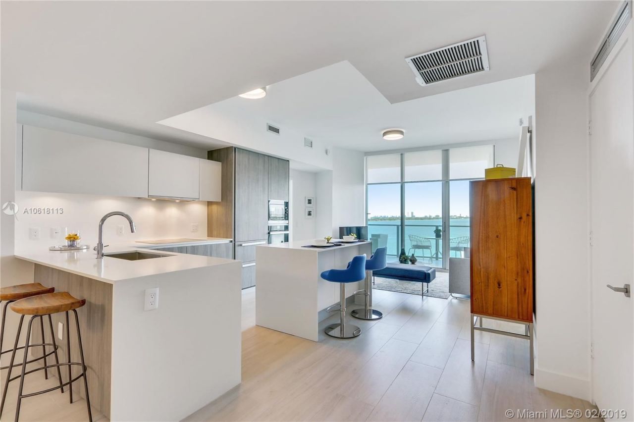 Квартира в Майами, США, 130 м² - фото 4