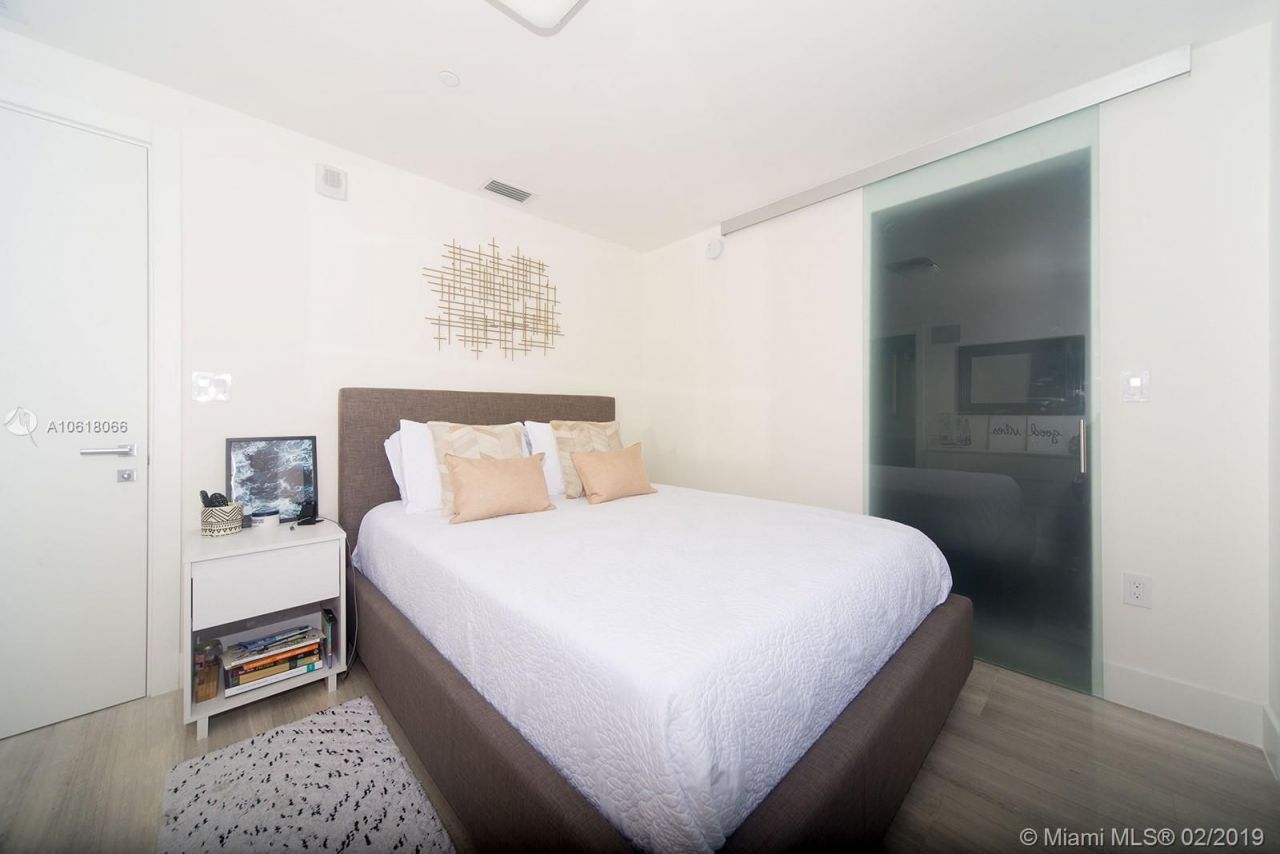 Квартира в Майами, США, 75 м² - фото 18