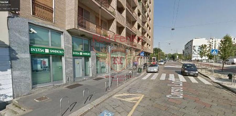 Коммерческая недвижимость в Милане, Италия, 362 м2 - фото 1