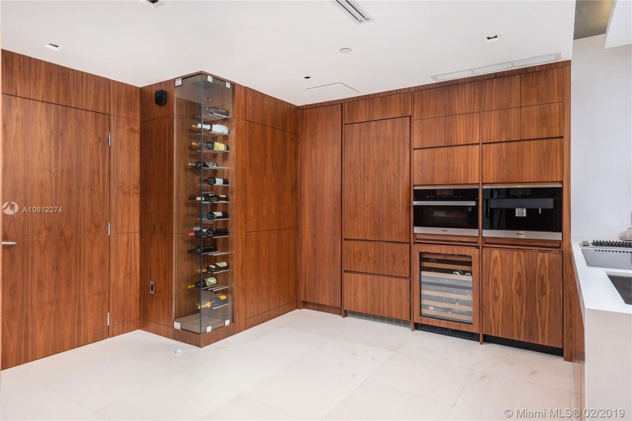 Квартира в Майами, США, 140 м² - фото 16