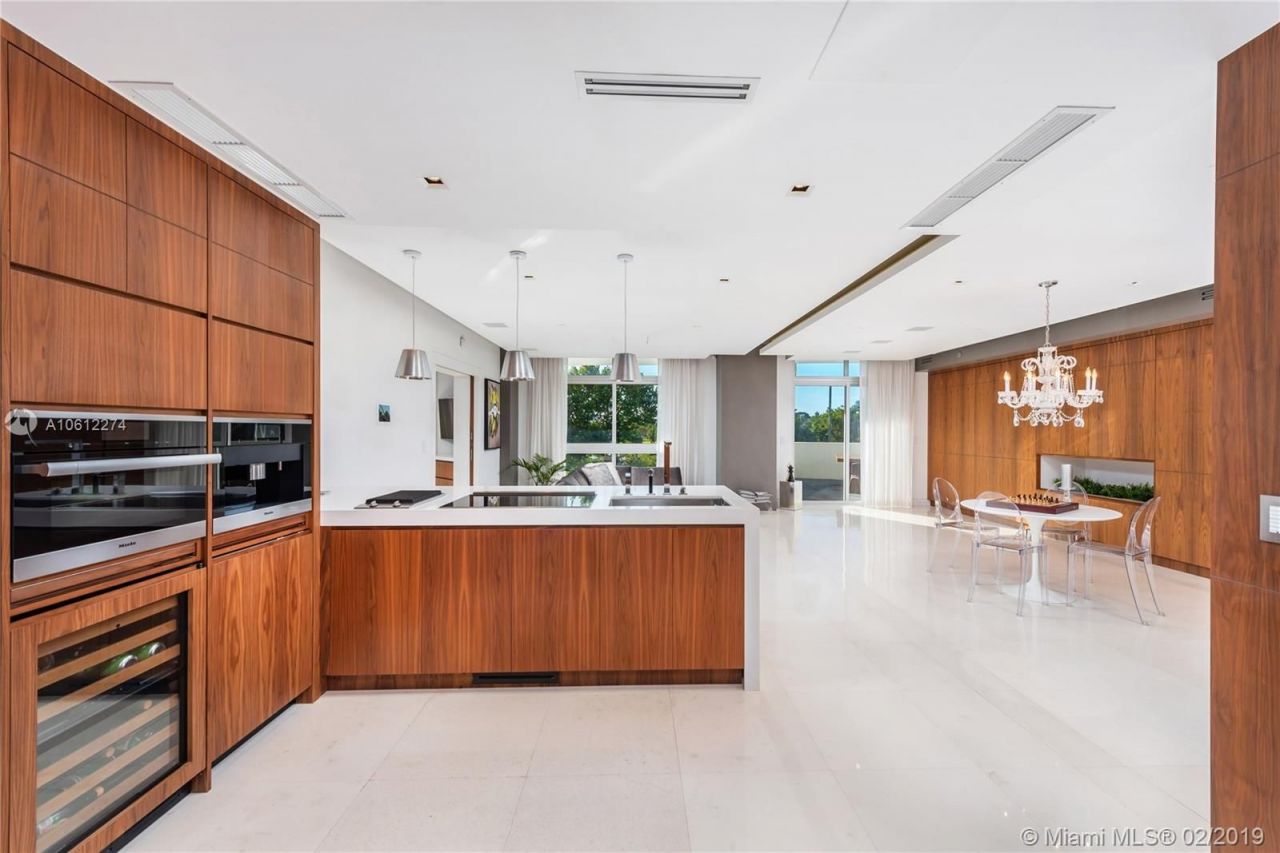 Квартира в Майами, США, 140 м² - фото 3