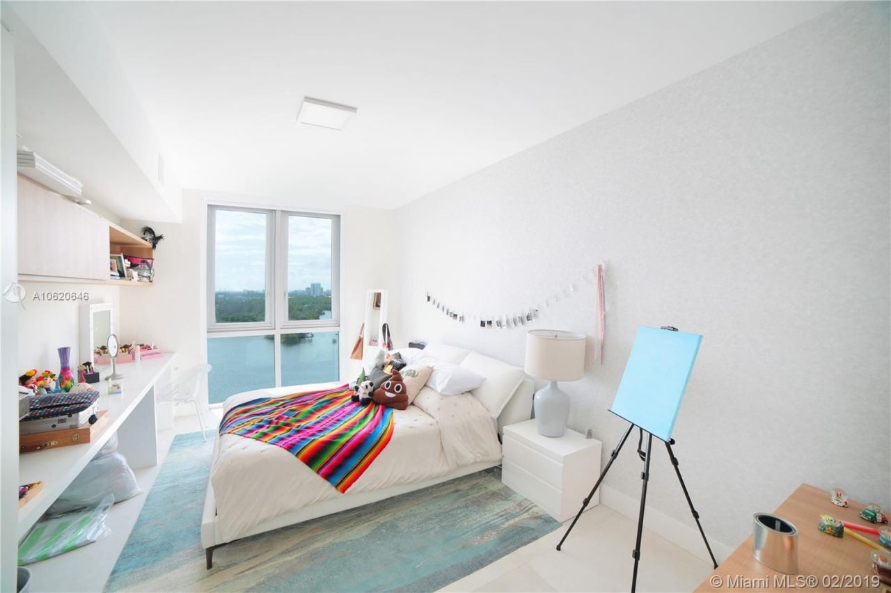 Квартира в Майами, США, 250 м² - фото 10