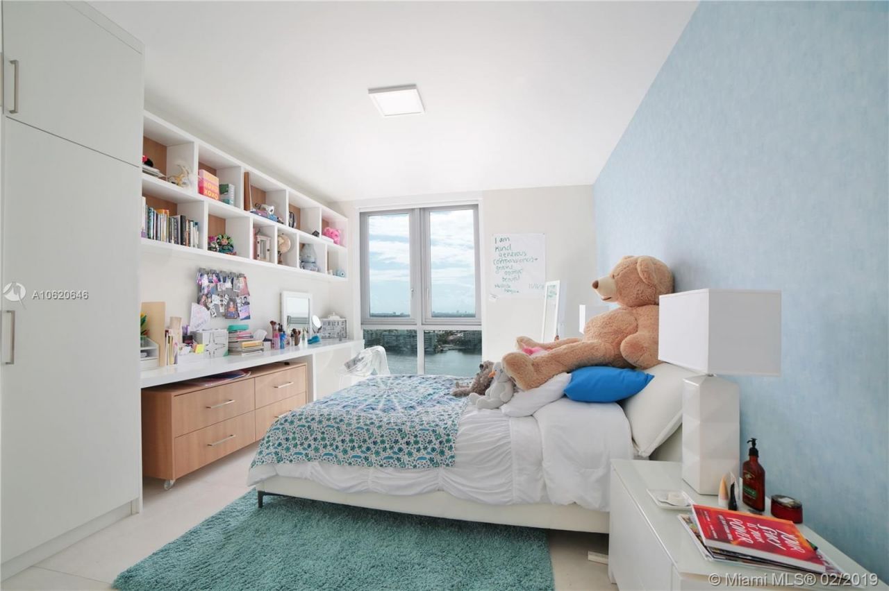 Квартира в Майами, США, 250 м² - фото 11