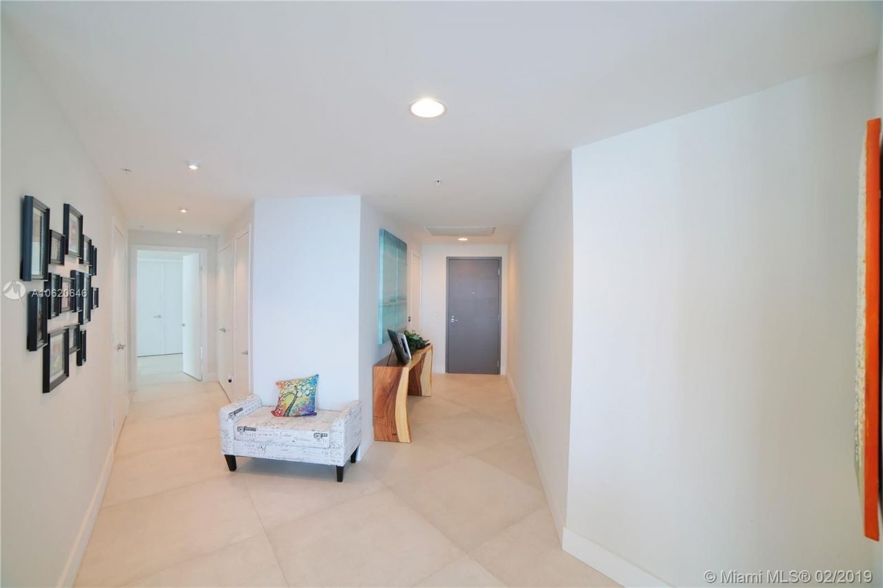 Квартира в Майами, США, 250 м² - фото 16