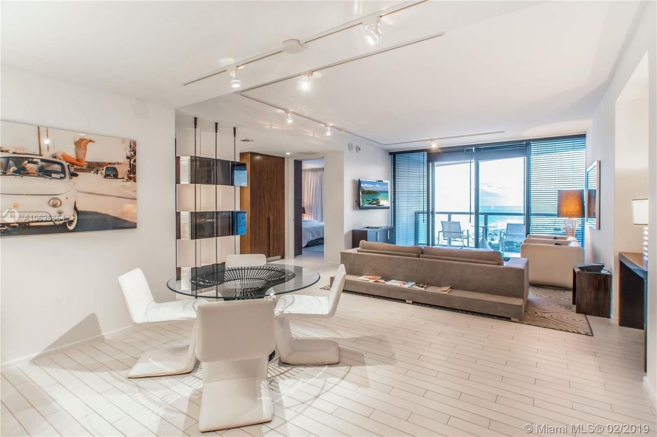 Квартира в Майами, США, 150 м² - фото 2