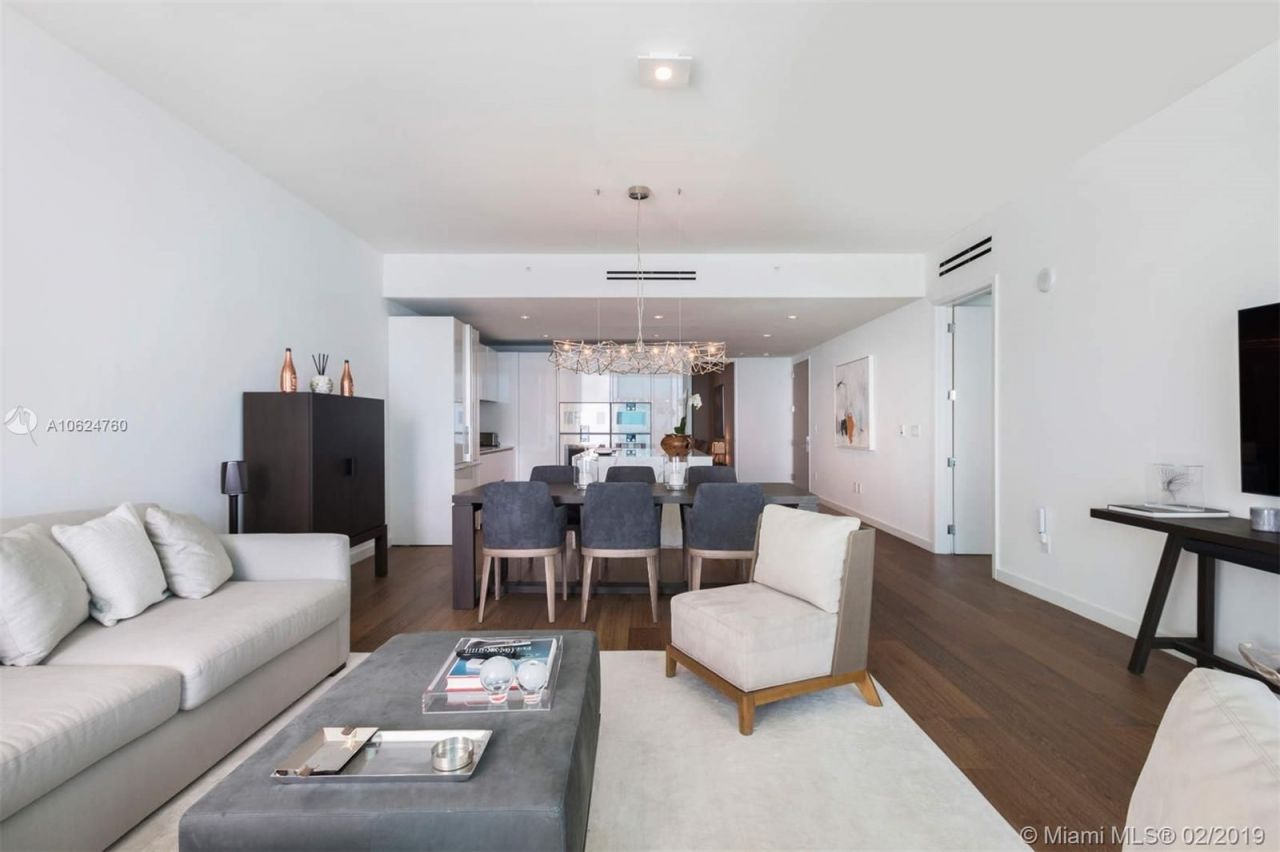 Квартира в Майами, США, 145 м² - фото 8