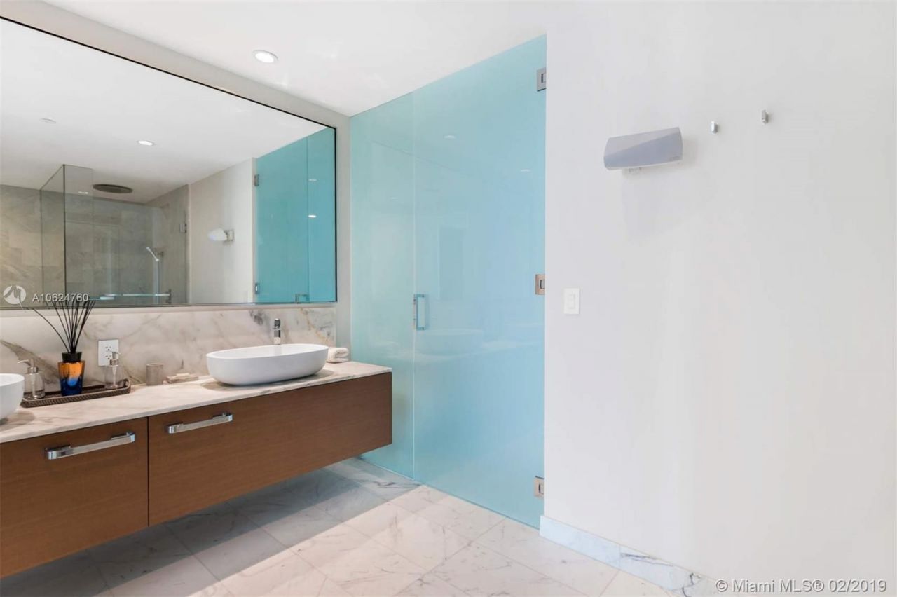 Квартира в Майами, США, 145 м² - фото 10