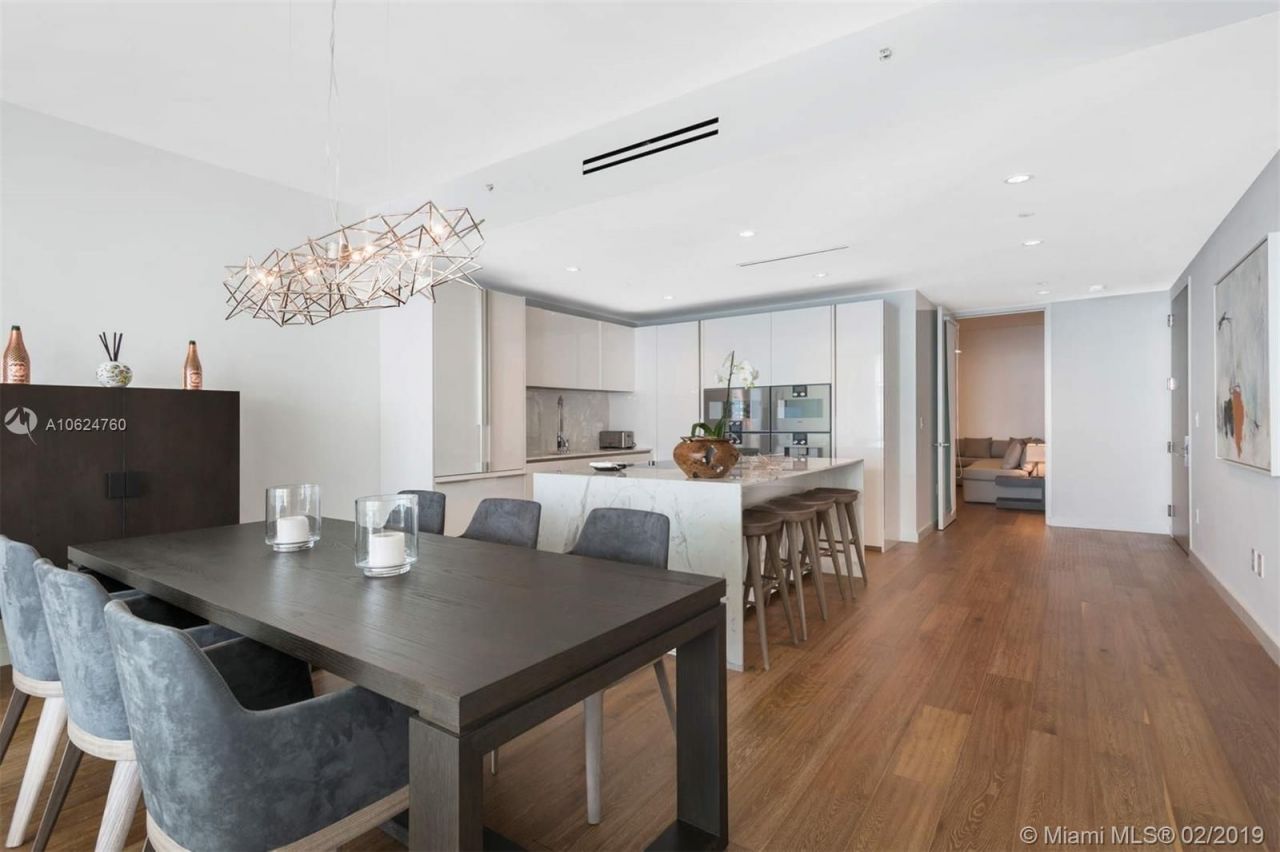 Квартира в Майами, США, 145 м² - фото 14