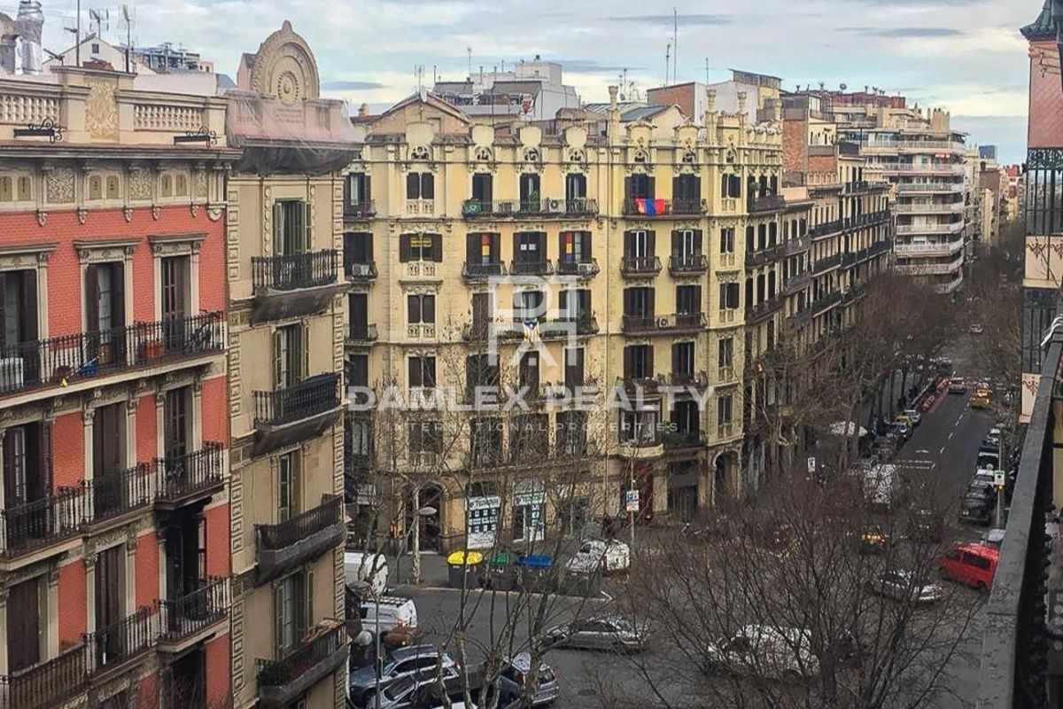 Квартира в Барселоне, Испания, 132 м2 - фото 1