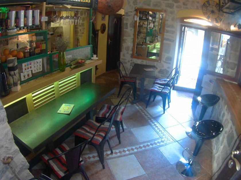 Кафе, ресторан в Которе, Черногория, 35 м2 - фото 1