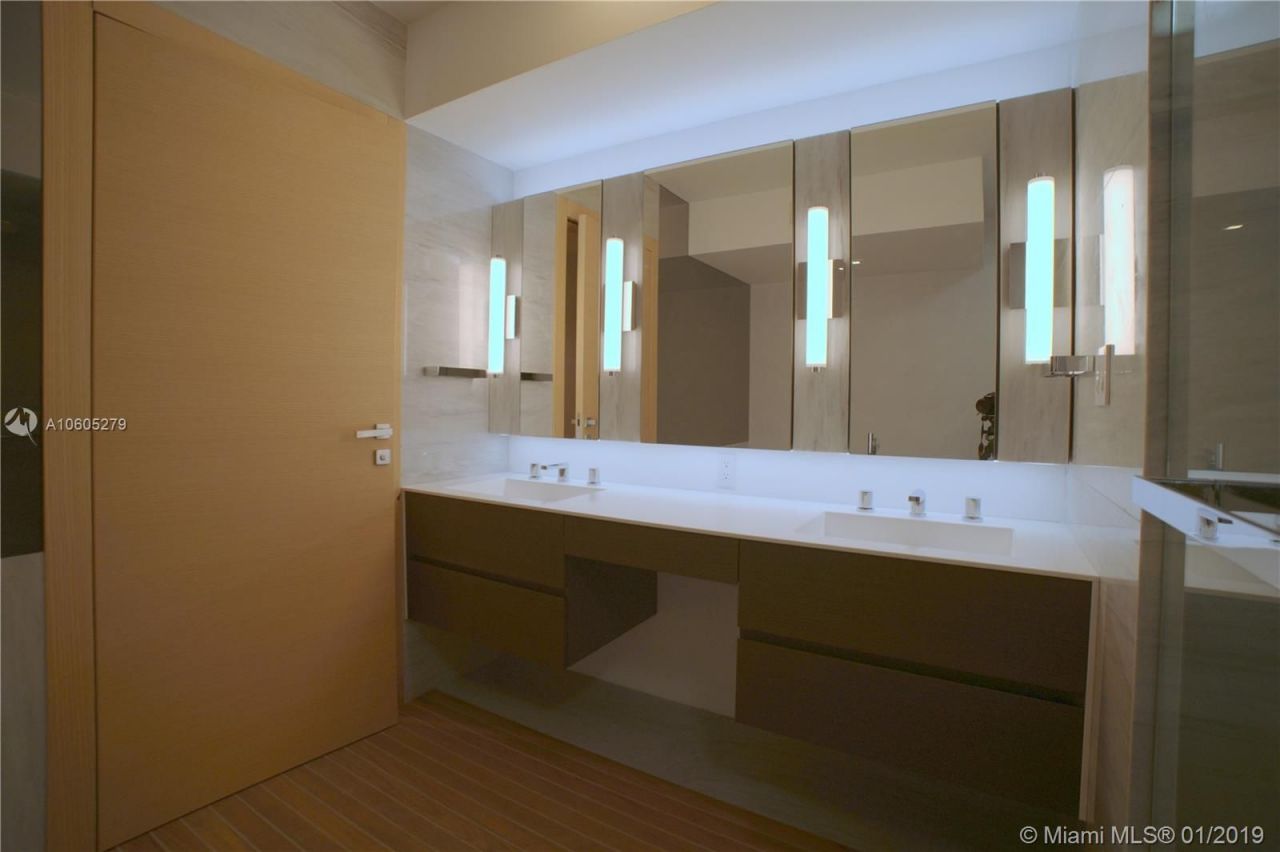 Квартира в Майами, США, 210 м² - фото 9