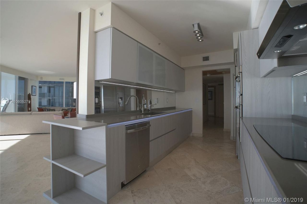 Квартира в Майами, США, 210 м² - фото 15