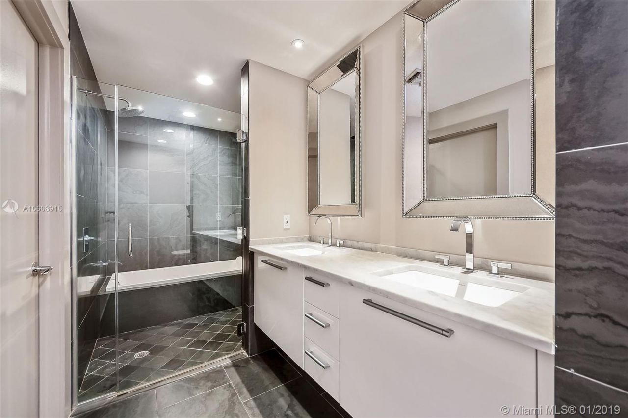 Квартира в Майами, США, 210 м² - фото 9