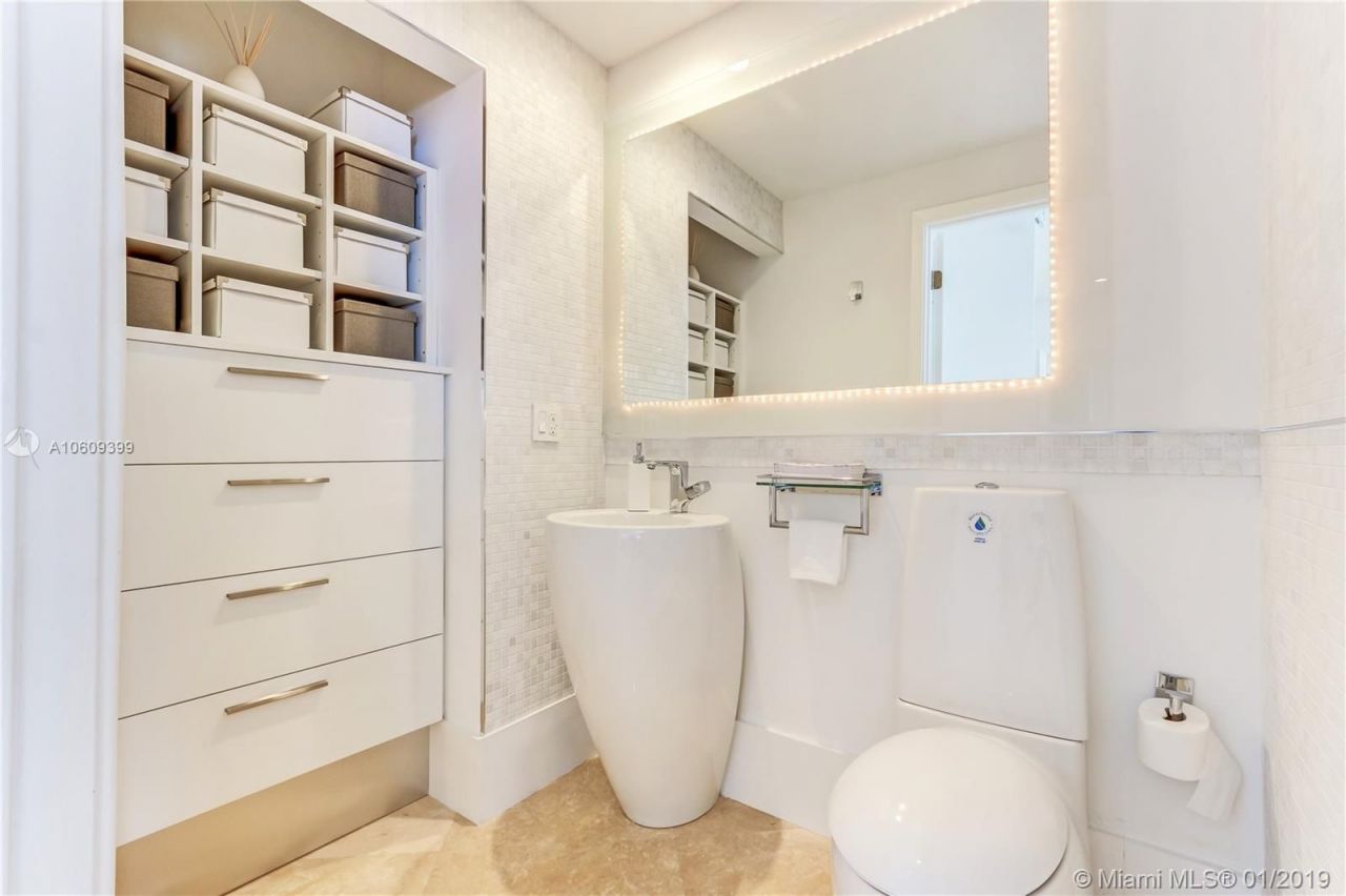 Квартира в Майами, США, 170 м² - фото 9