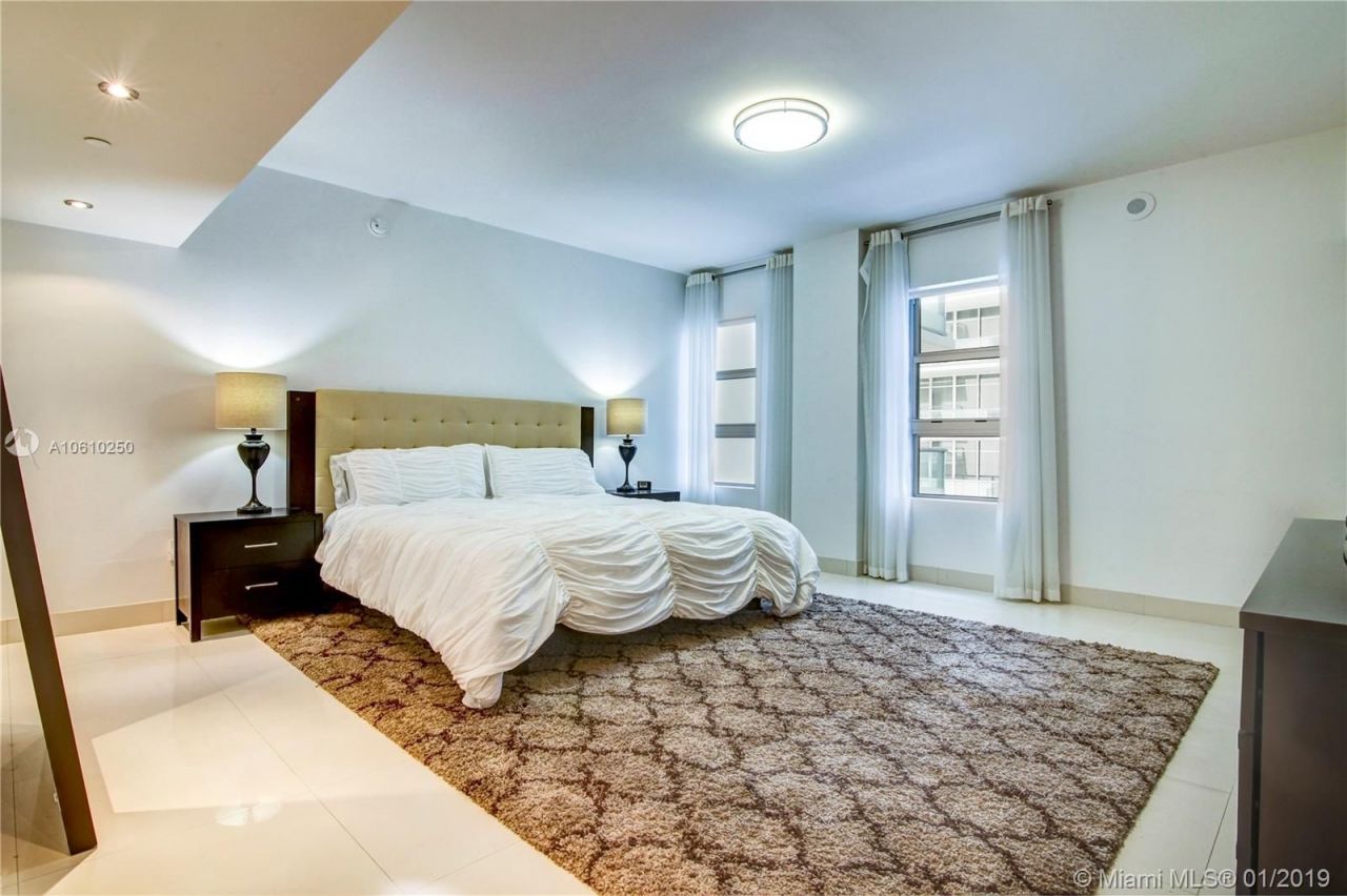 Квартира в Майами, США, 150 м² - фото 9