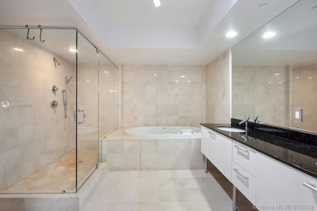 Квартира в Майами, США, 160 м² - фото 7