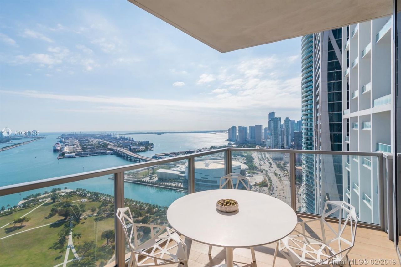 Квартира в Майами, США, 200 м² - фото 2