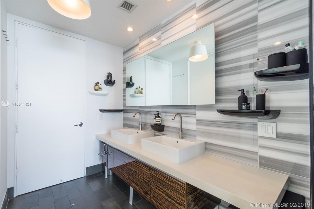 Квартира в Майами, США, 200 м² - фото 12