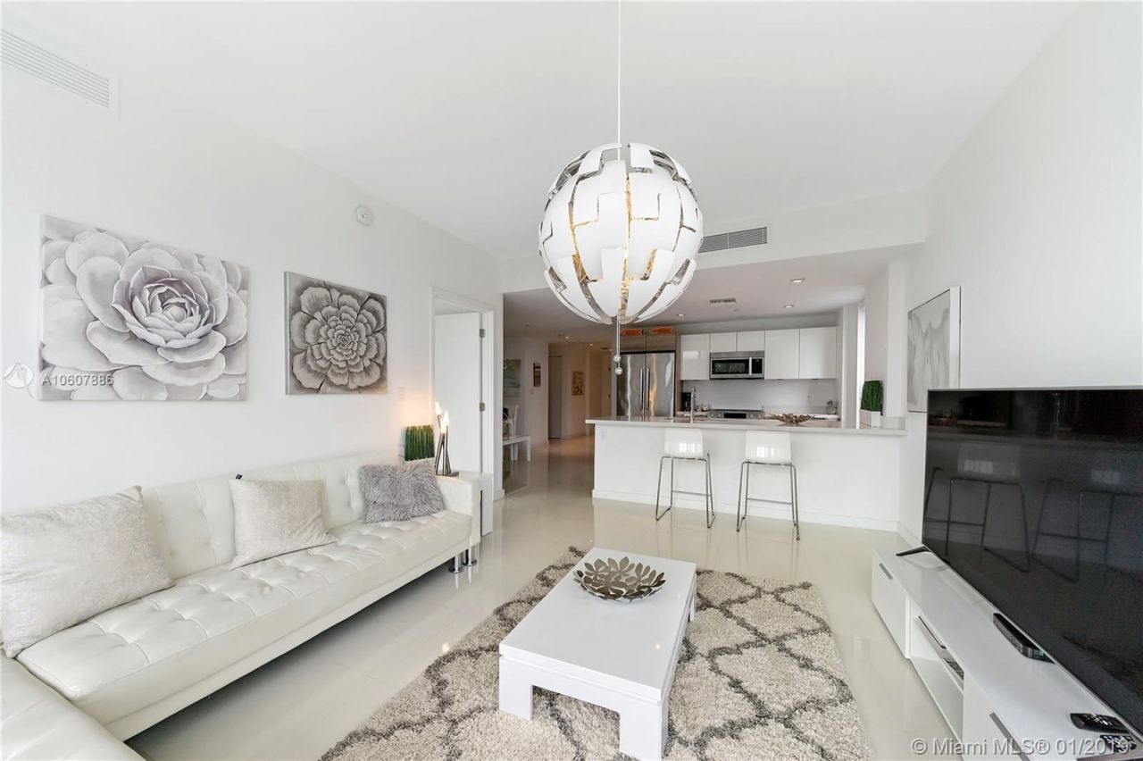 Квартира в Майами, США, 120 м² - фото 14