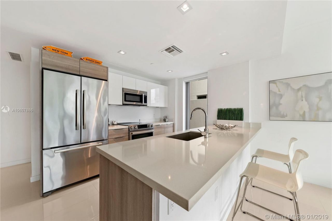 Квартира в Майами, США, 120 м² - фото 4