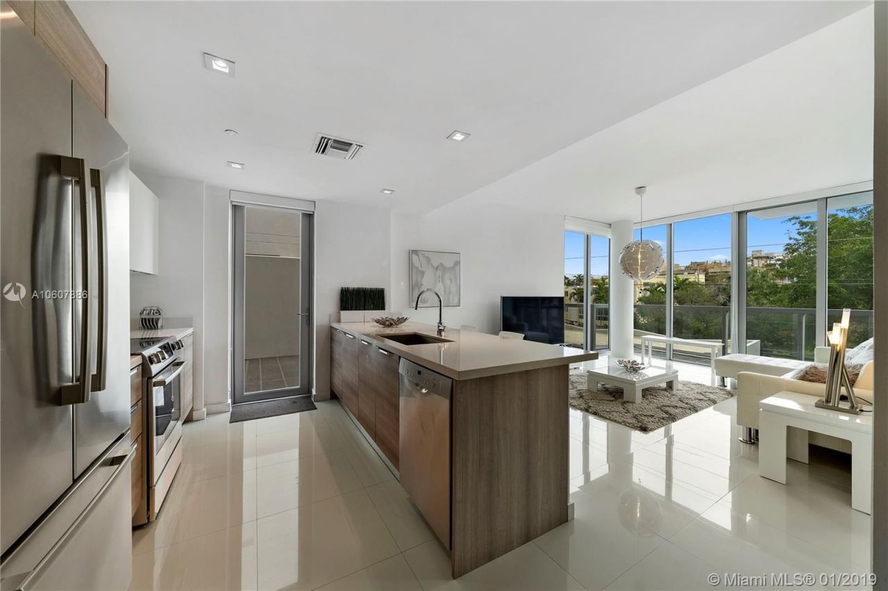 Квартира в Майами, США, 120 м² - фото 2