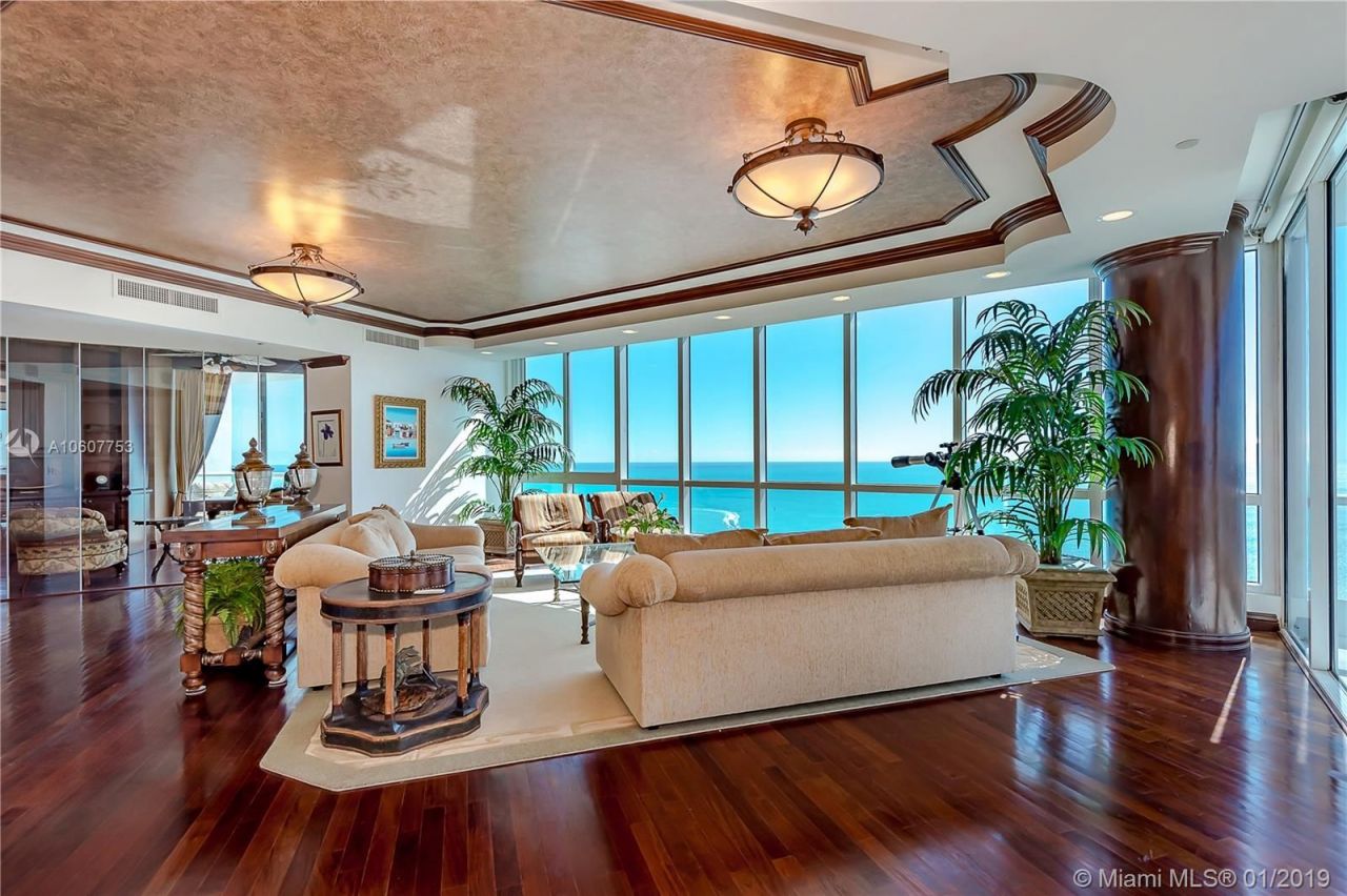 Квартира в Майами, США, 470 м² - фото 15