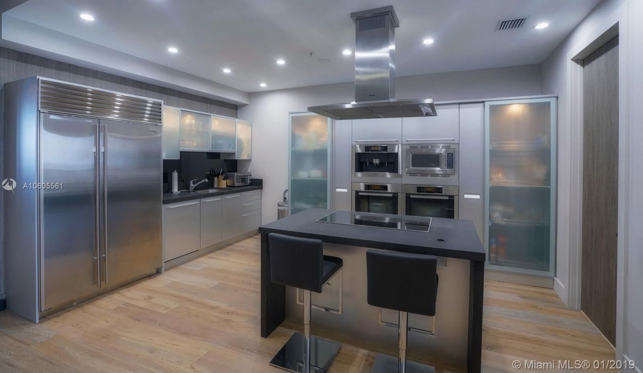 Пентхаус в Майами, США, 640 м² - фото 13