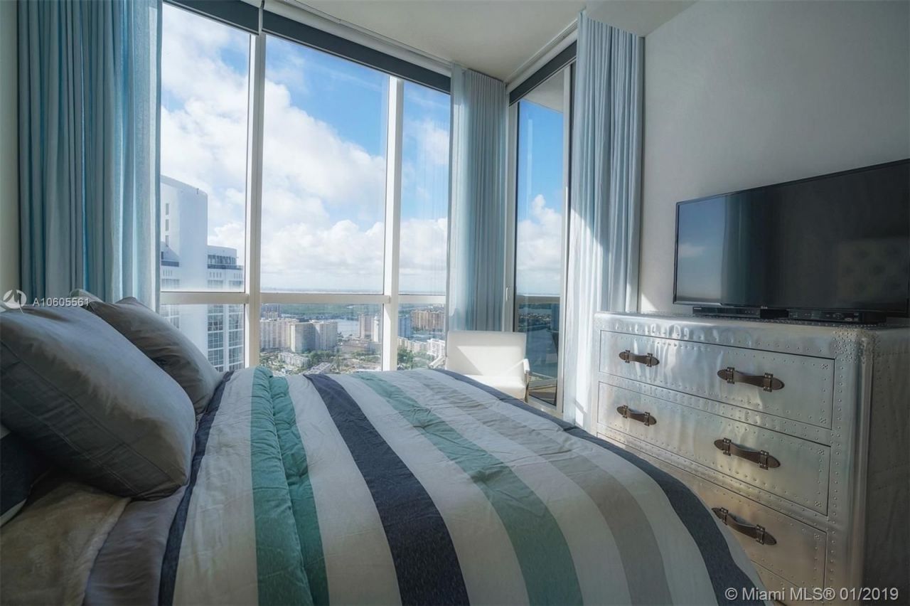 Пентхаус в Майами, США, 640 м² - фото 14