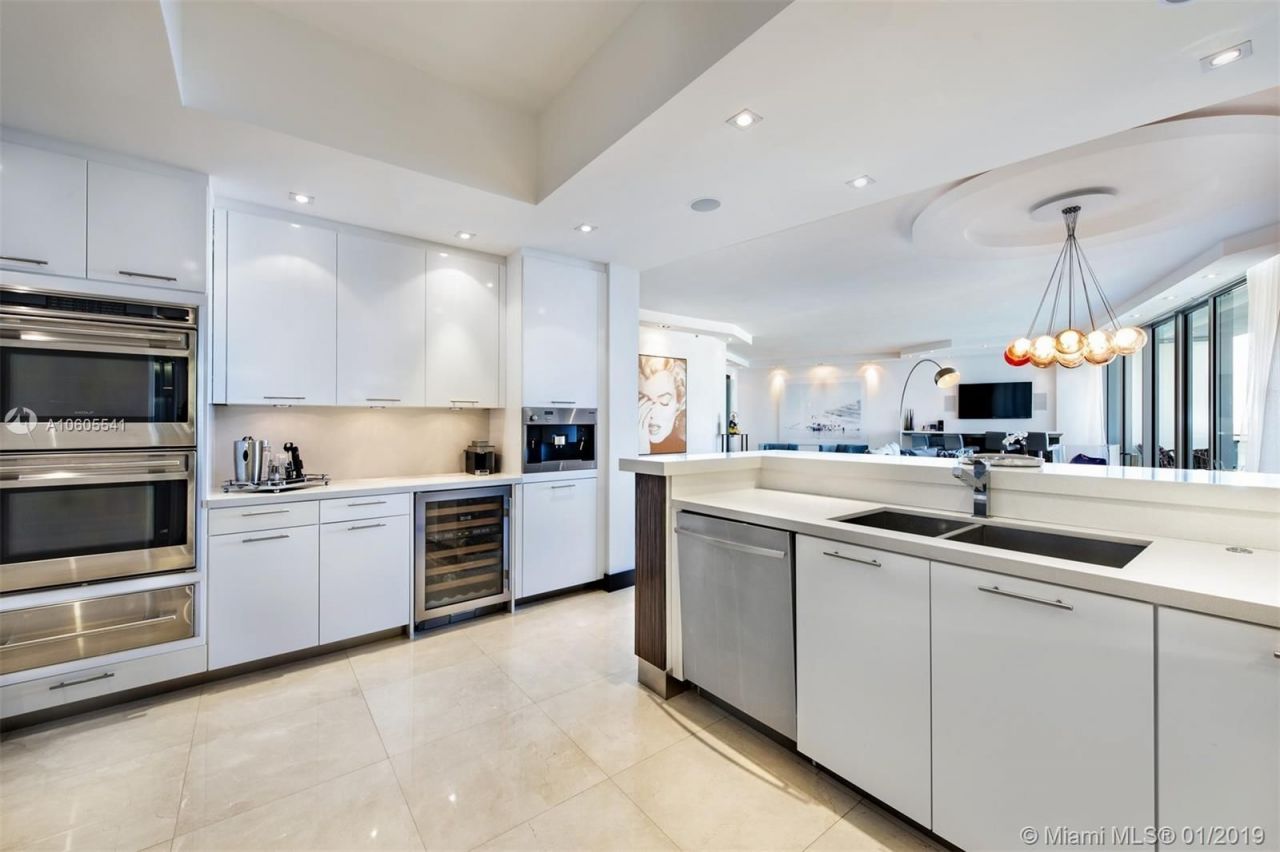 Квартира в Майами, США, 300 м² - фото 12