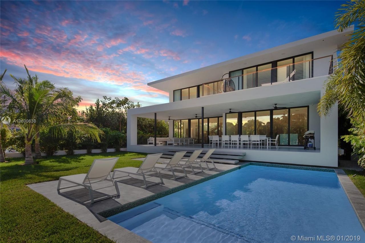 Вилла в Майами, США, 500 м² - фото 2