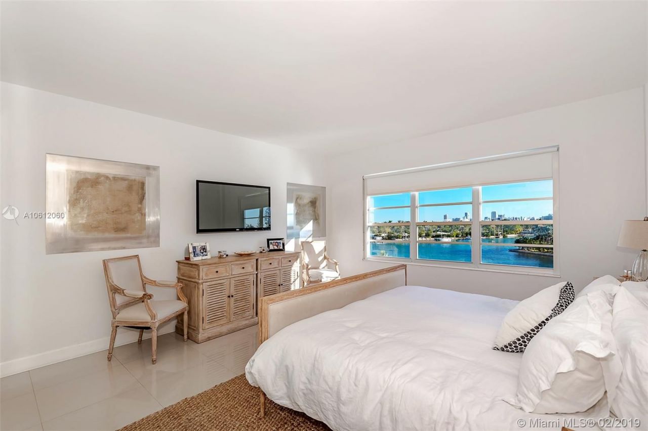 Квартира в Майами, США, 175 м² - фото 10