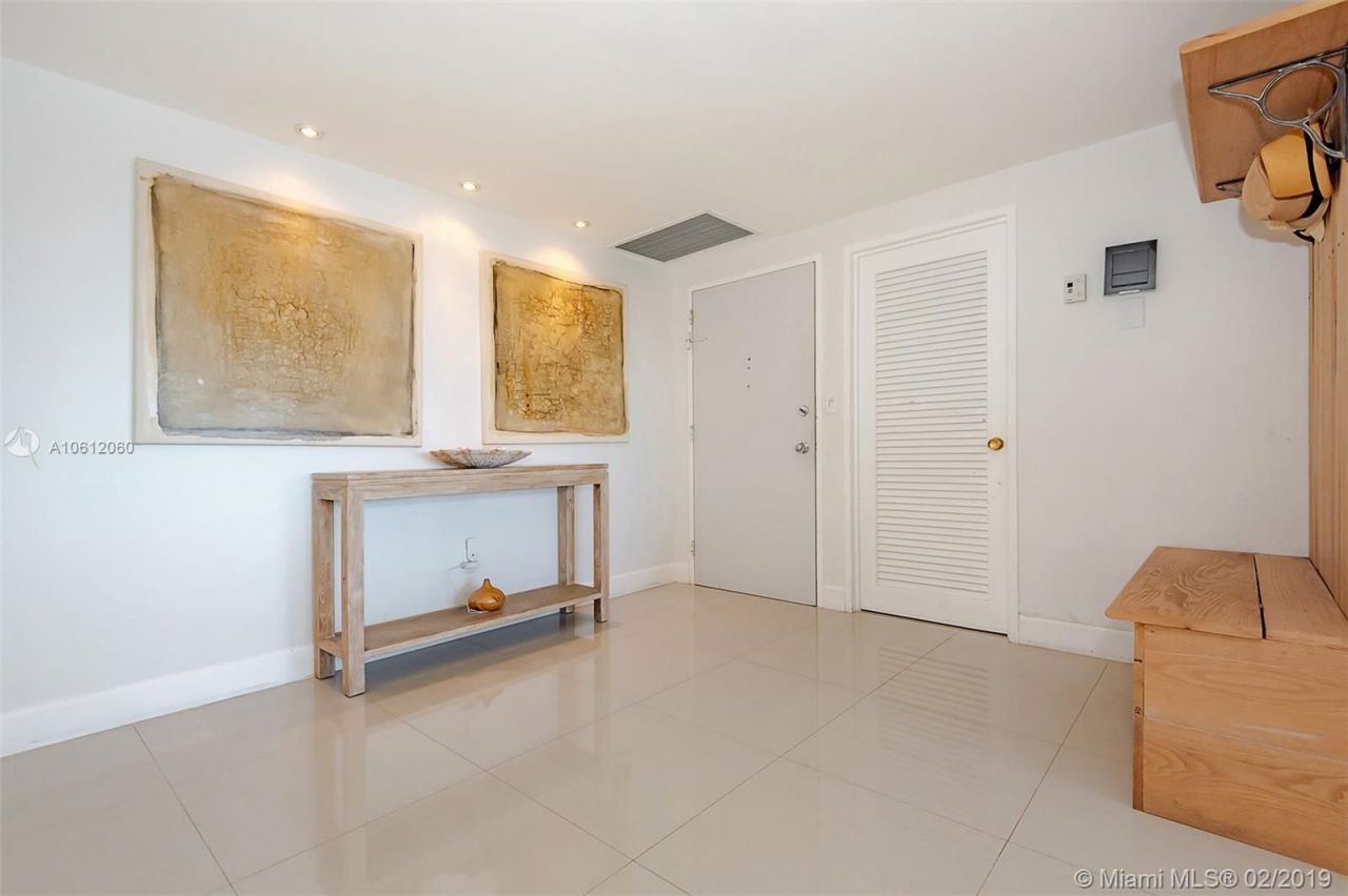 Квартира в Майами, США, 175 м² - фото 11