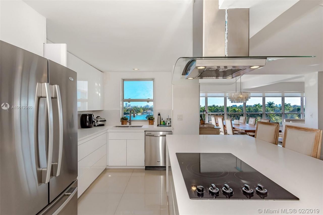 Квартира в Майами, США, 175 м² - фото 13