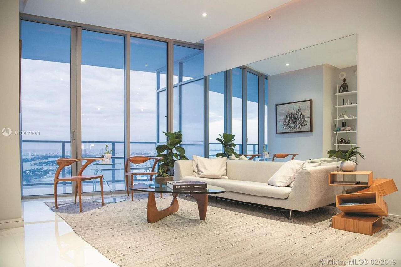 Квартира в Майами, США, 150 м² - фото 2